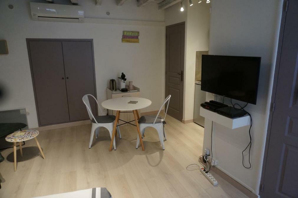 Studio Typique Et Cosy Climatise. Αρλ Εξωτερικό φωτογραφία